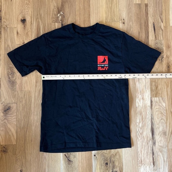 NWOT RWT2023 Beyonce Outside All Summer T-Shirt SZ M - Picture 3 of 5